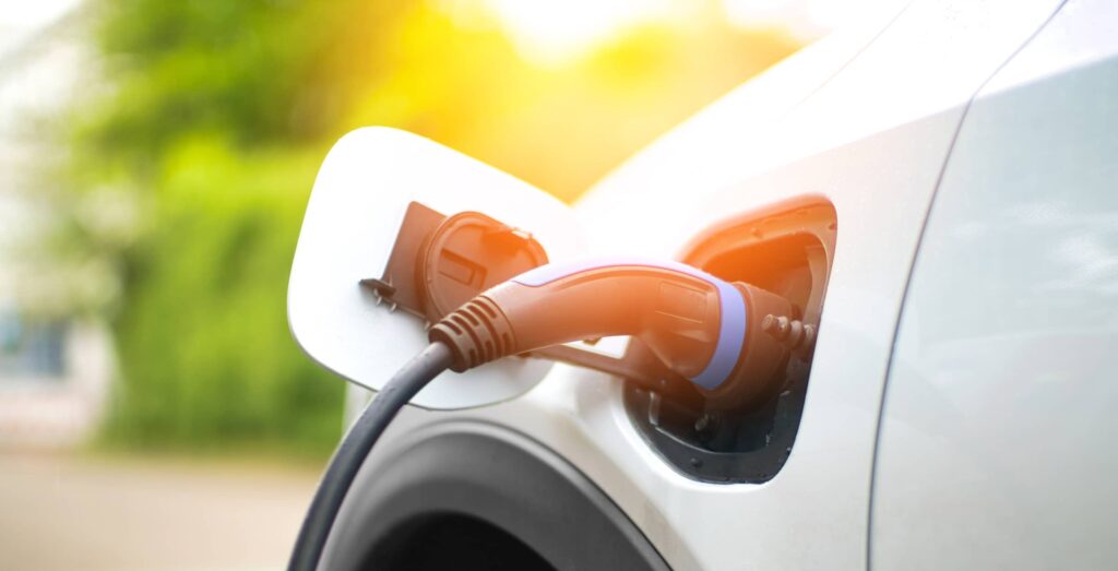 Do Electric Cars Use Motor Oil