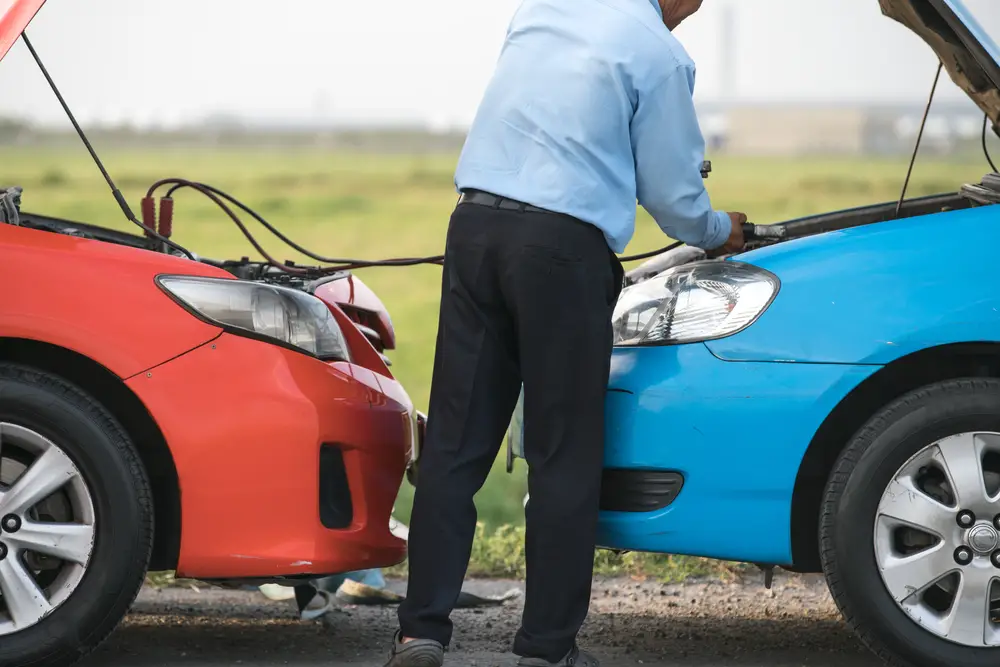 Does Leaving Car Door Open Drain Battery