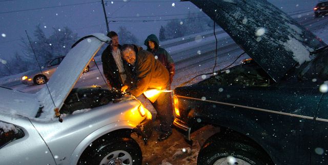 How to Keep Your Car Battery from Dying in Cold Weather